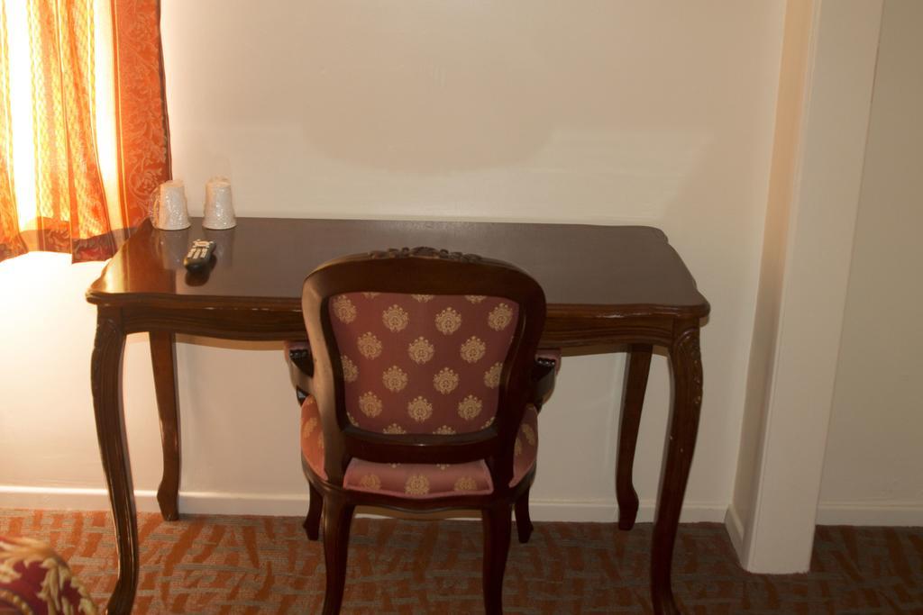 הנטינגטון פארק Lido Hotel חדר תמונה